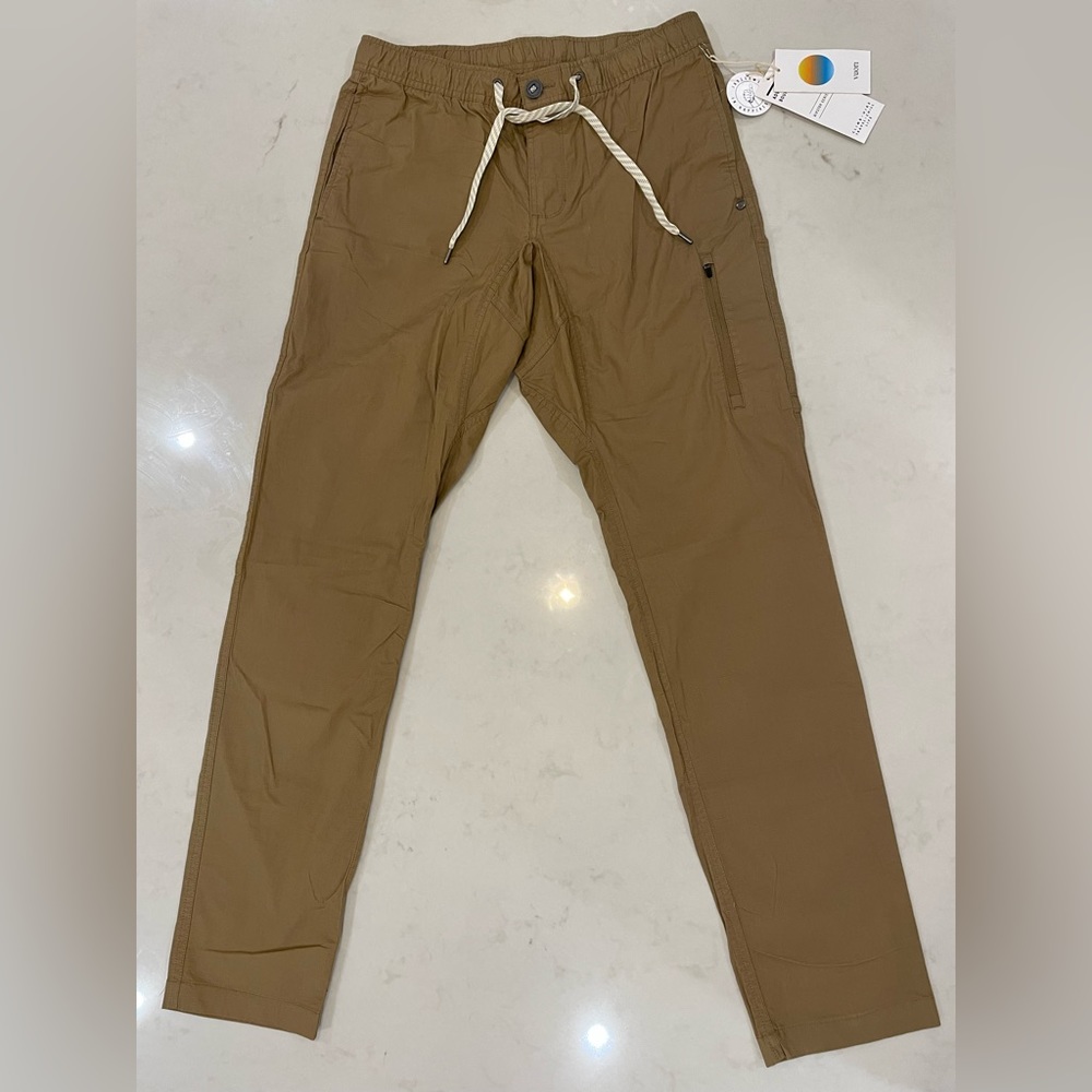 NWT Men’s Medium Vuori Ripstop Tan Pants